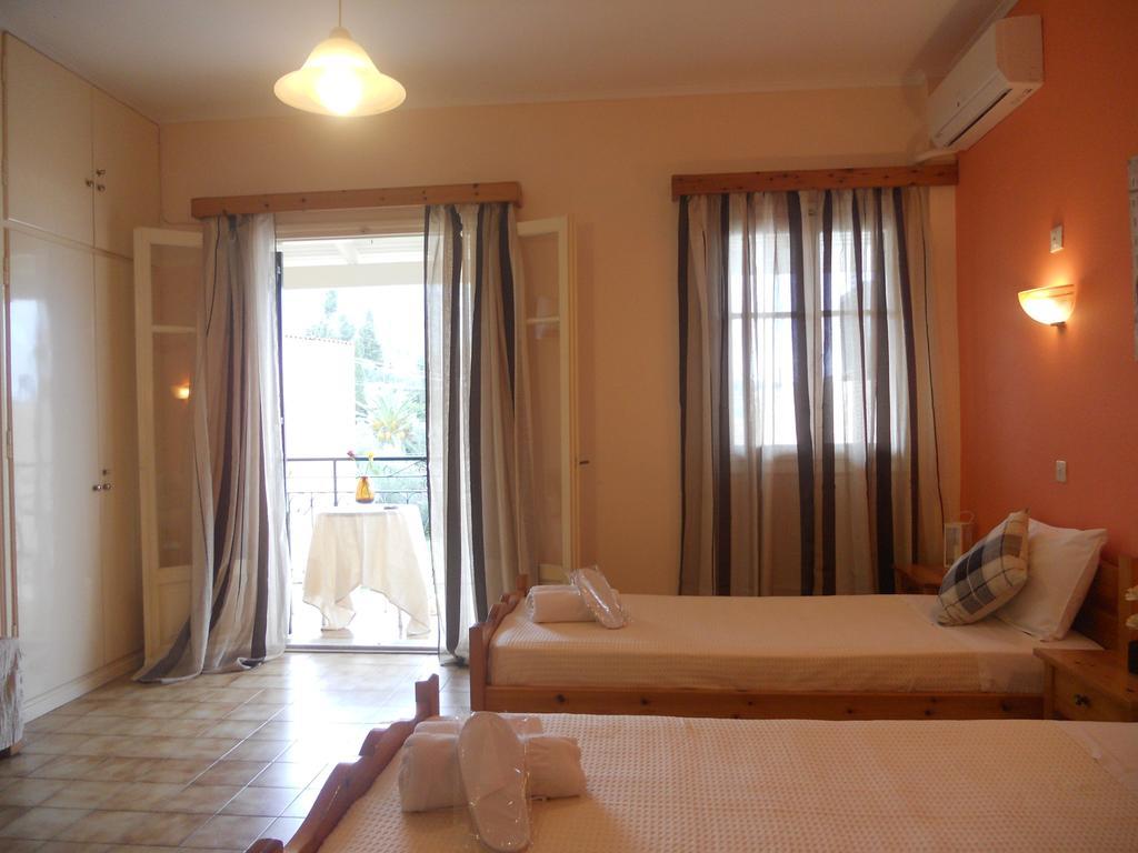 Elli Marina Studios And Apartments Benitses  Zimmer foto